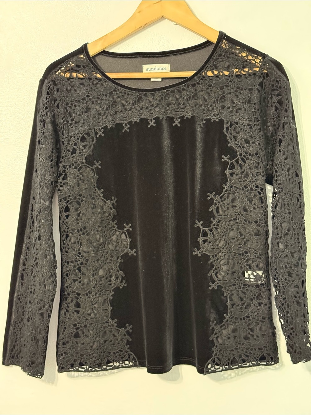 Sundance Black Velvet Top with Lace Insets size PM